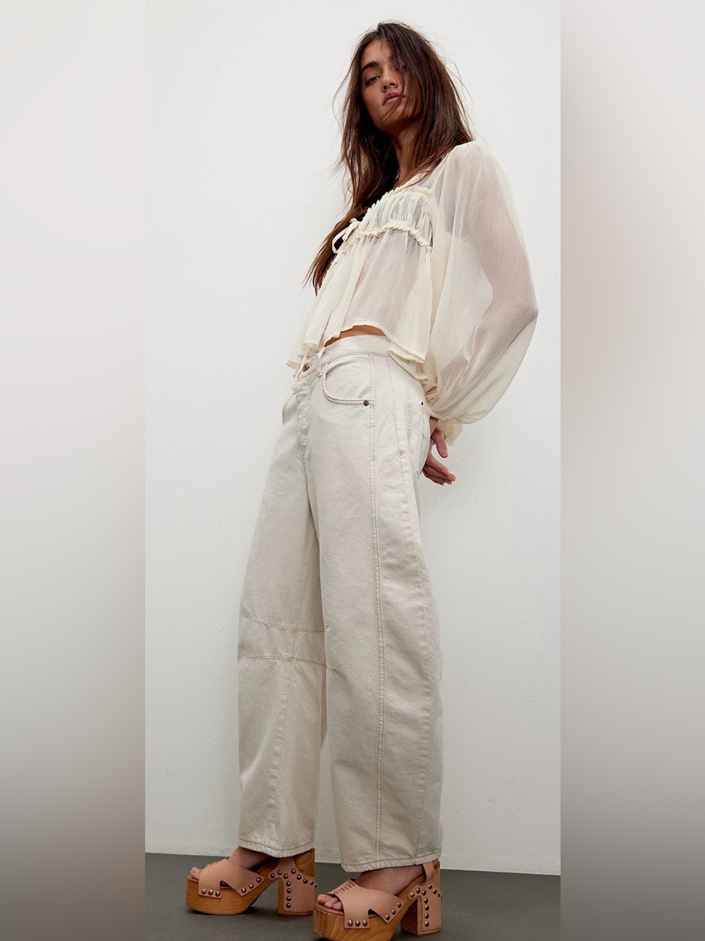 NWT Free People We The Free Good Luck Midrise Barrel Jeans in Milk Size 32 - Picture 4 of 8